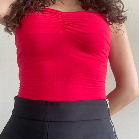 Classic Elegant Red Top by Jane Norman - Picture 2 of 10
